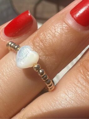 New 14K Solid Gold Heart Pearl Beaded ring Solid 14K gold band ring beaded 6